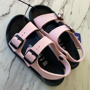 Kids pink Birkenstock -ankle strap size 1 - 1.5